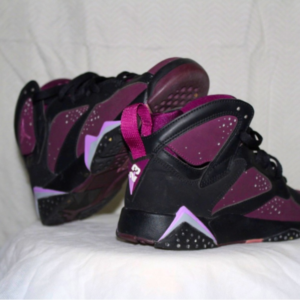 Air Jordan 7 Retro mulberry